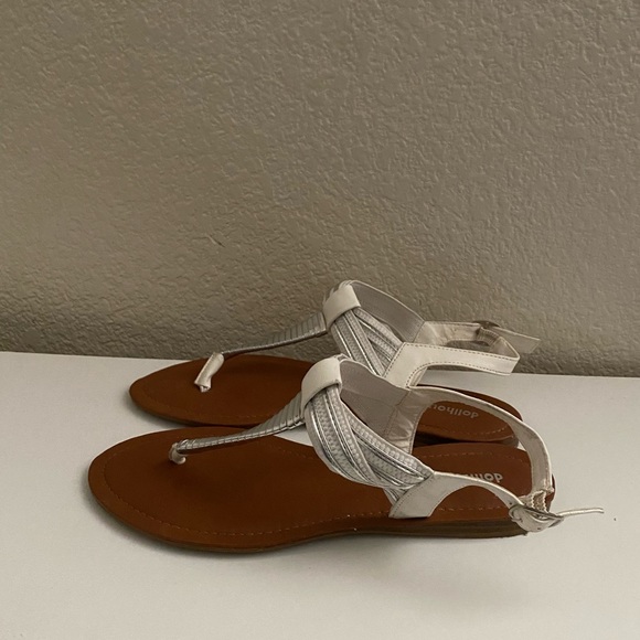 White and Silver T-Strap Sandals - Picture 3 of 5